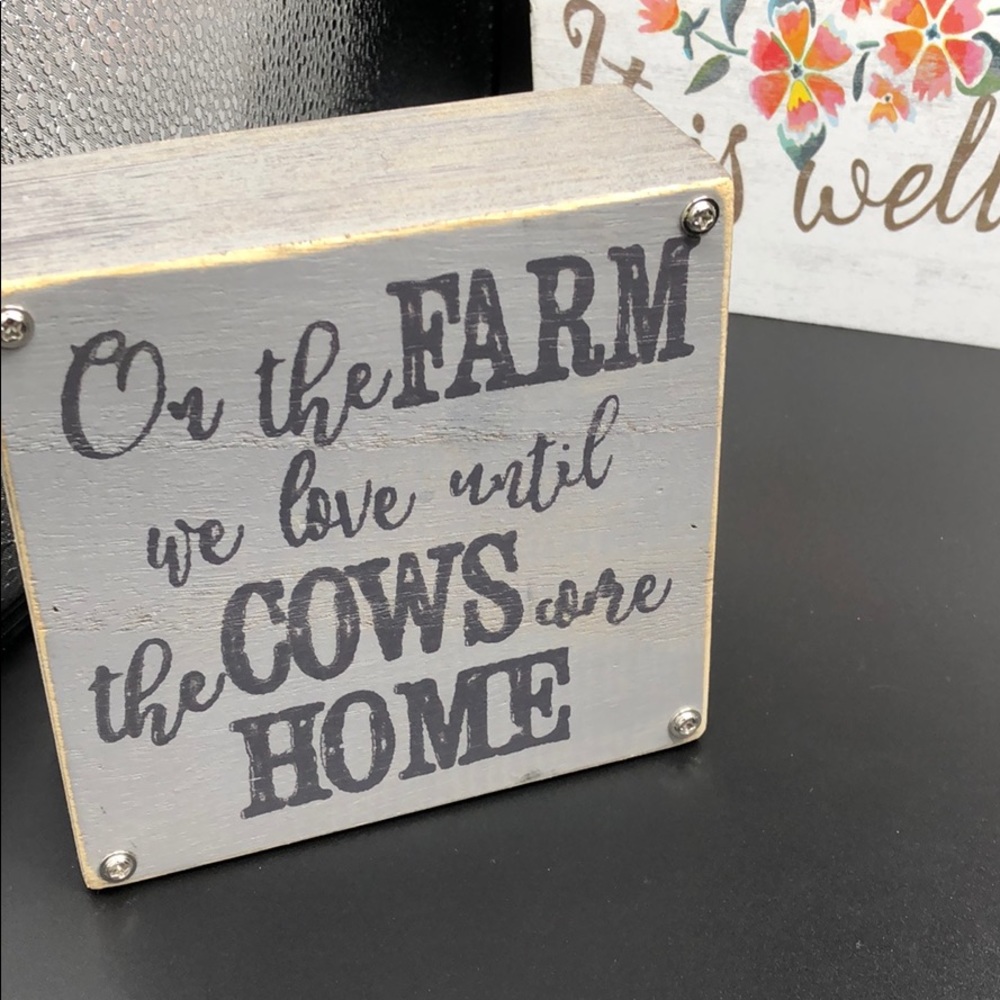 Home Decor - Picture 4 of 5